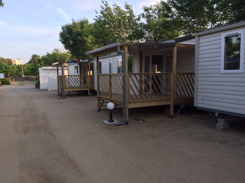 Camping El Camell ピネダ・デ・マール エクステリア 写真